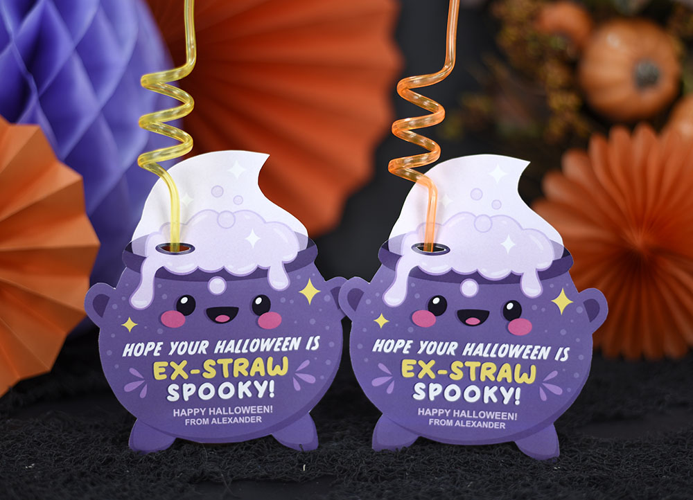 Cute Cauldron Halloween Straw Holders Cute Cauldron Halloween Straw Holders